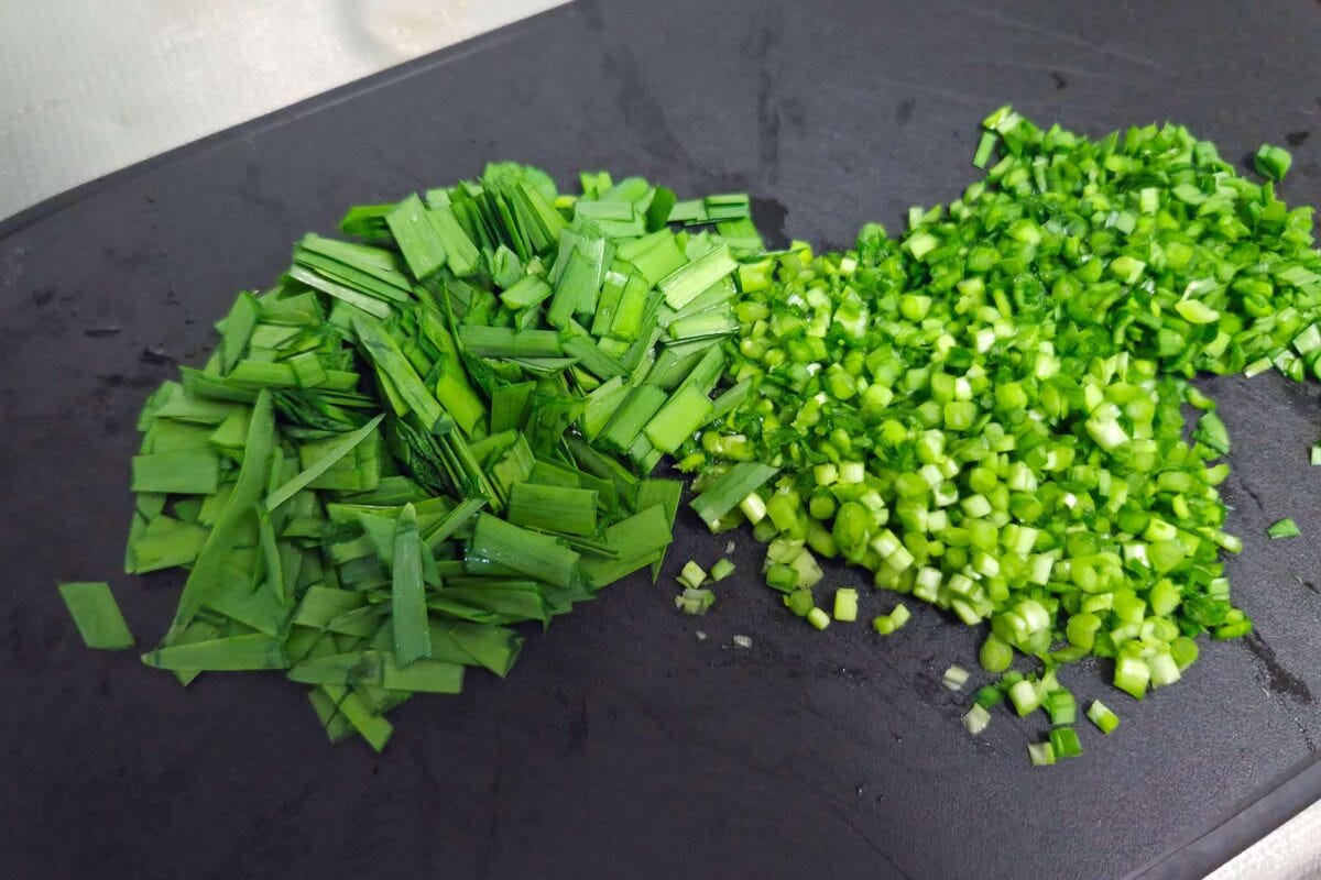 ニラのミートソース