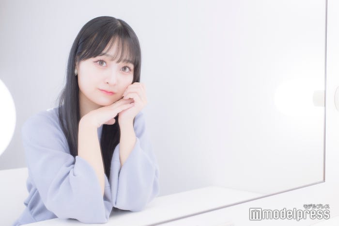 有賀怜香さん(C)モデルプレス