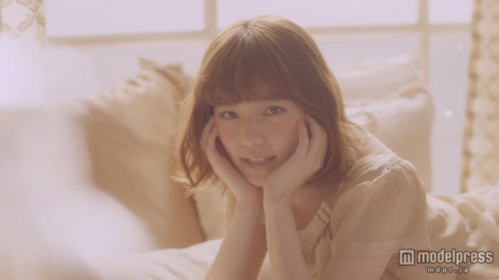 島崎遥香/新CM「次の一歩へ」編より