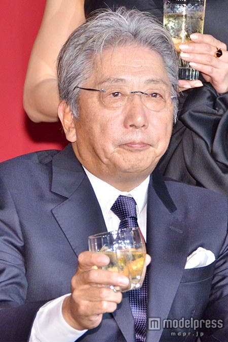 伊集院静