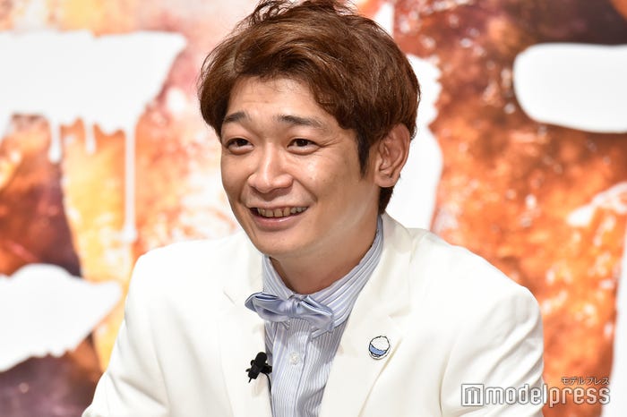 鰻和弘(C)モデルプレス