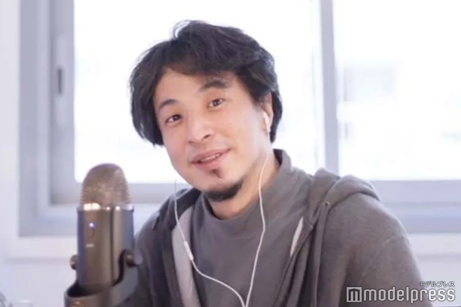 ひろゆき（C）モデルプレス
