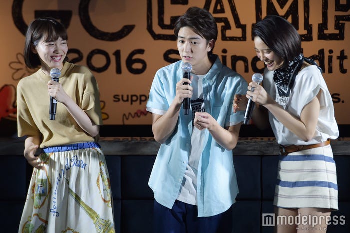 飯豊まりえ、稲葉友、山崎紘菜(C)モデルプレス