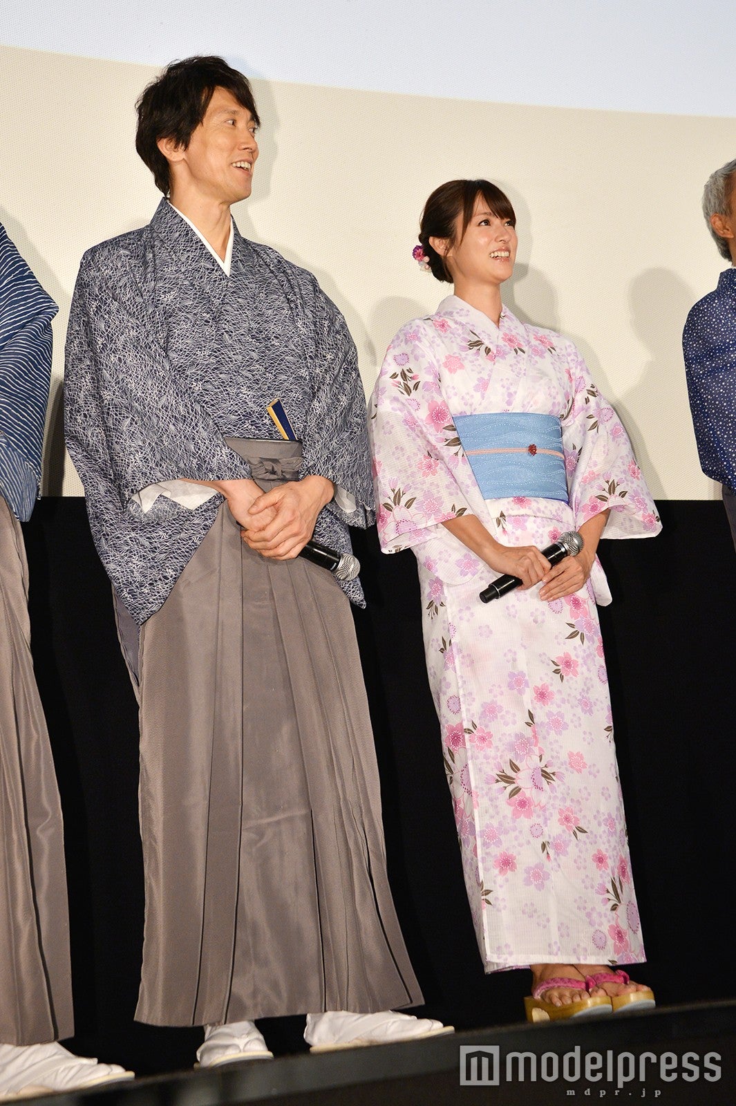 佐々木蔵之介、深田恭子（C）モデルプレス