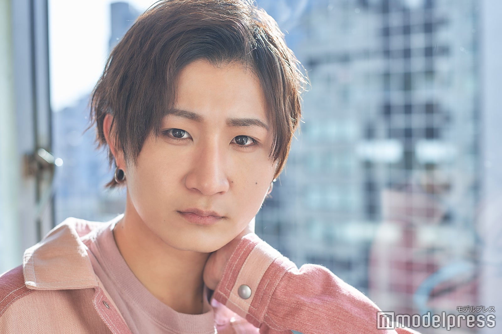 綾介 （C）モデルプレス