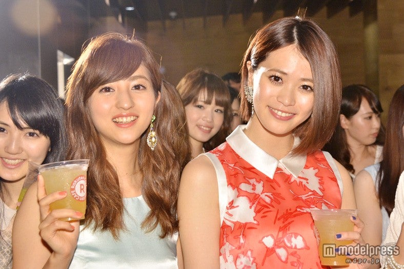 （左から）堀田茜、坂田梨香子