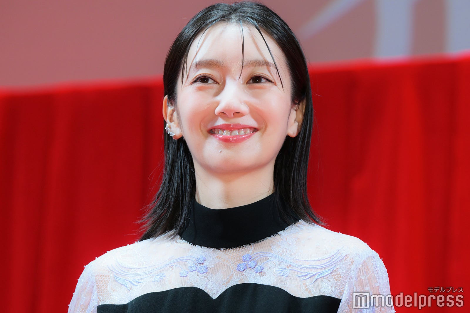 波瑠（C）モデルプレス