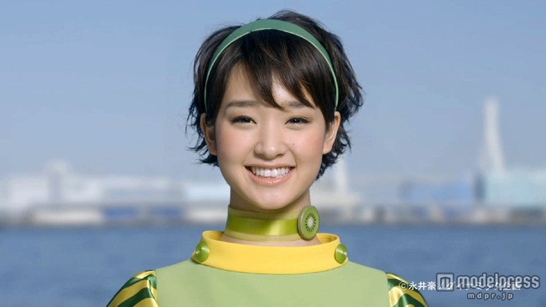 新CMに出演する剛力彩芽／新CM「ゼスプリキウイ・キウイーハニー＋キウイ G＆G 春」編