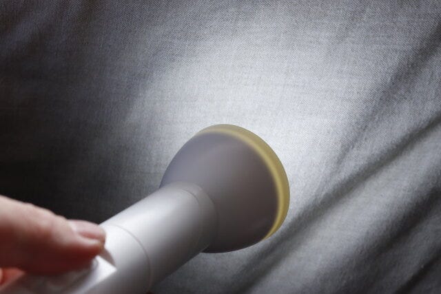 キャンドゥ　懐中電灯　センサーライト