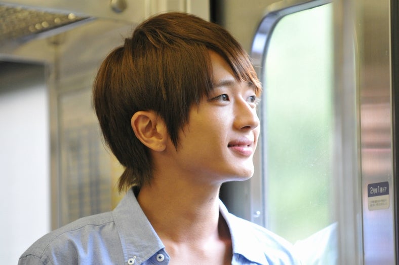 注目の大型新人女優 三根梓 a西島隆弘とのキスシーンは 素の私に近い 映画 シグナル 月曜日のルカ 公開記念インタビュー モデルプレス