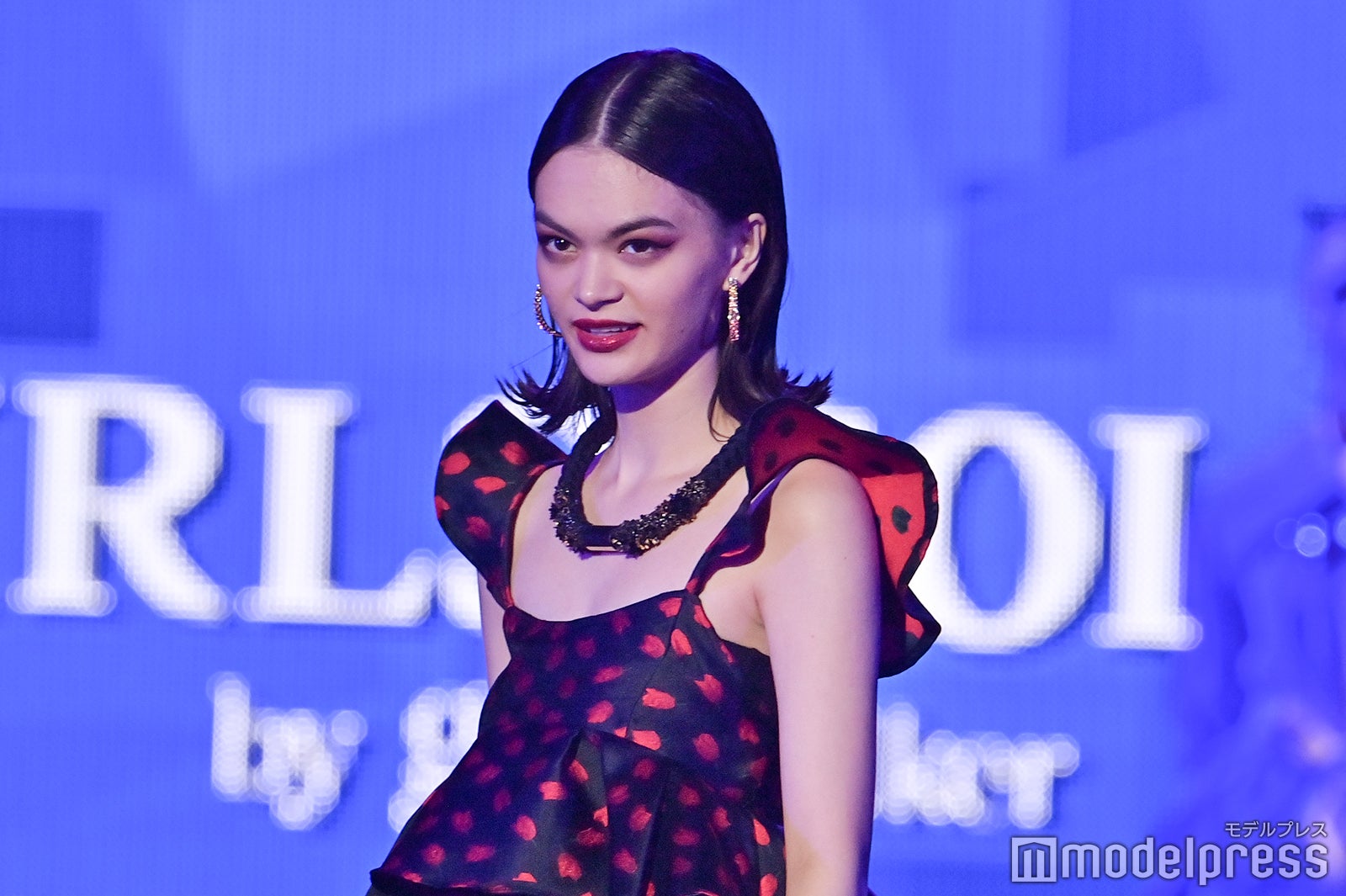 （C）モデルプレス