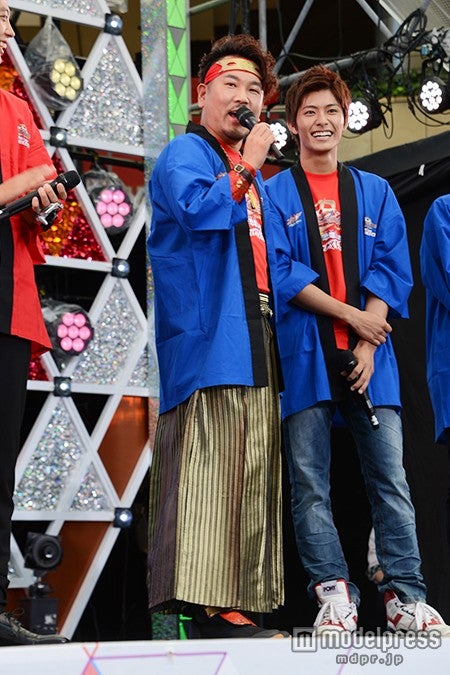 フジモン 木下優樹菜の イケメン好き に嘆き 仮面ライダードライブ ニンニンジャー ヒーロー集結で観客1000人熱狂 モデルプレス フジモン 木下優樹菜の イケメン好き に嘆き 仮面ライダードライブ ニンニンジャー ヒーロー集結で観客1000人熱狂 モデルプレス