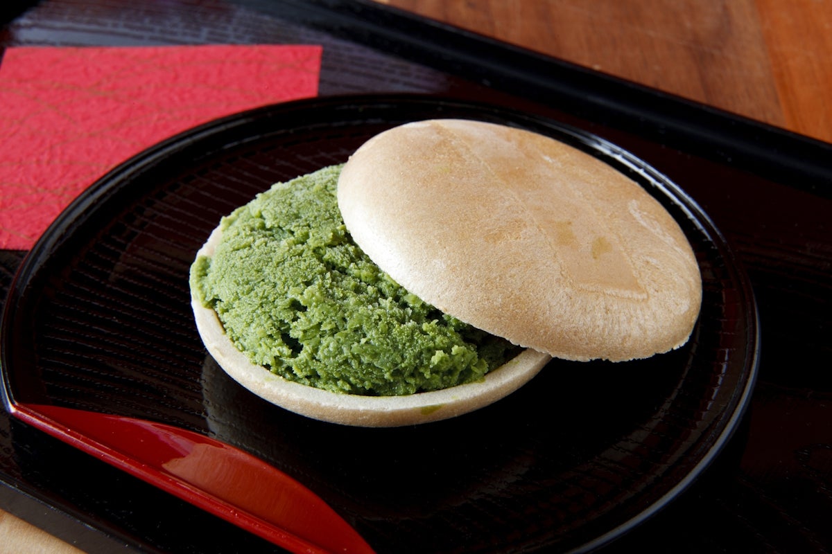 KIWAMI抹茶もなかアイス単品300円（税別）／画像提供：フリースタイル