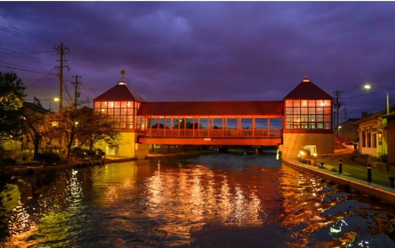 新湊内川観光船「ナイトクルーズ」／提供画像