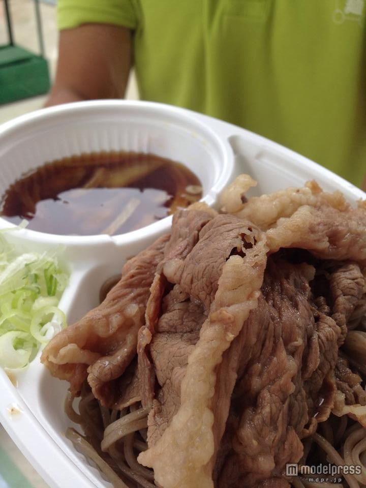 様々な和牛料理が集結（昨年の様子）／画像提供：和牛万博