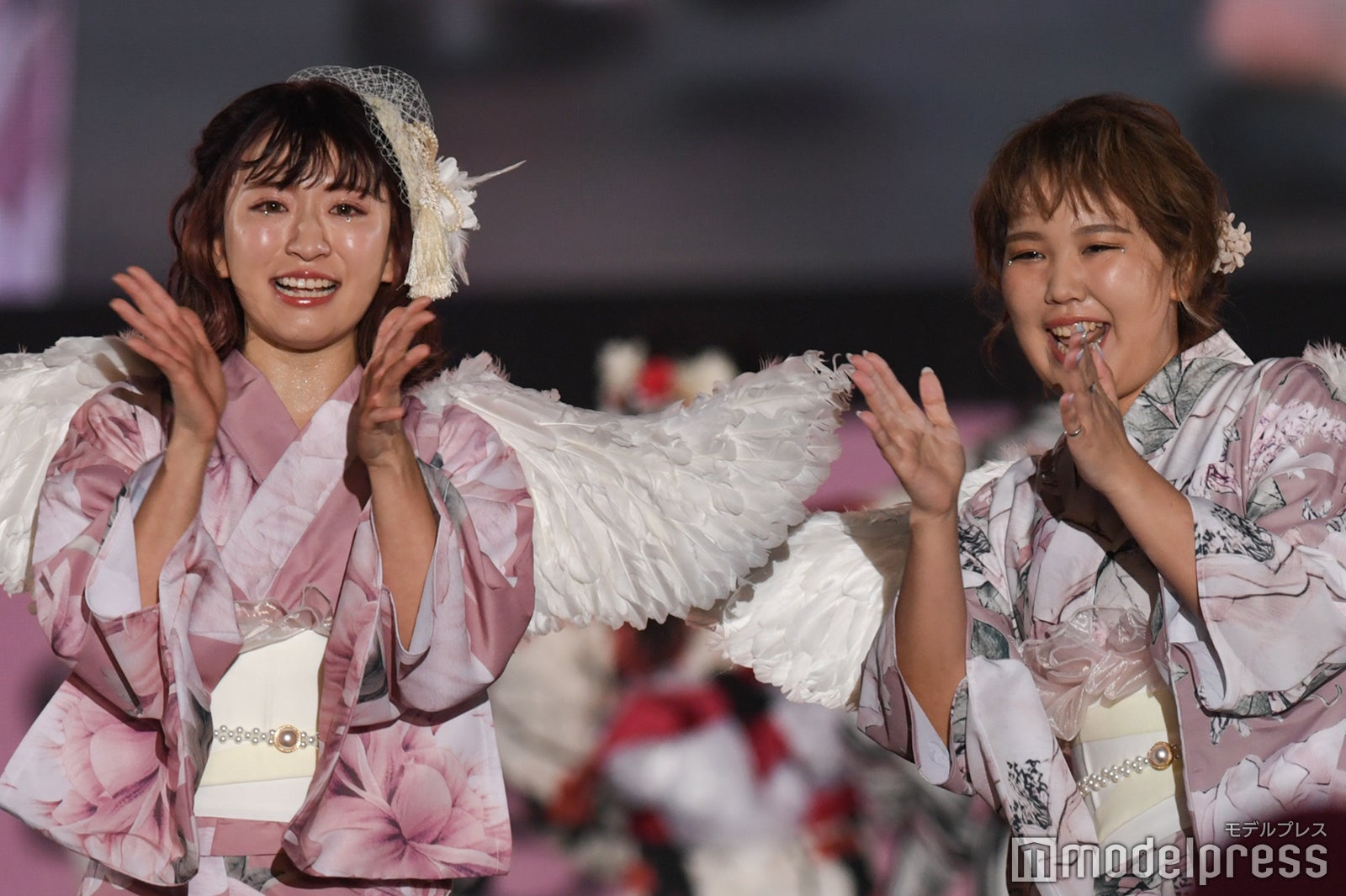 平成フラミンゴ、初ランウェイで感極まる＜関コレ2022S／S＞