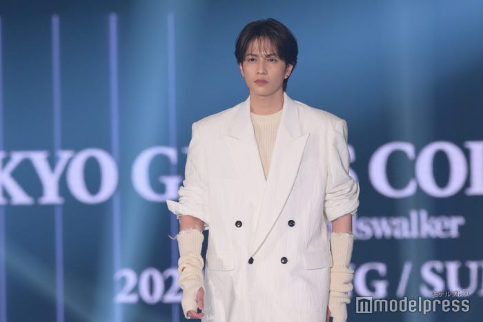 志尊淳(C)モデルプレス