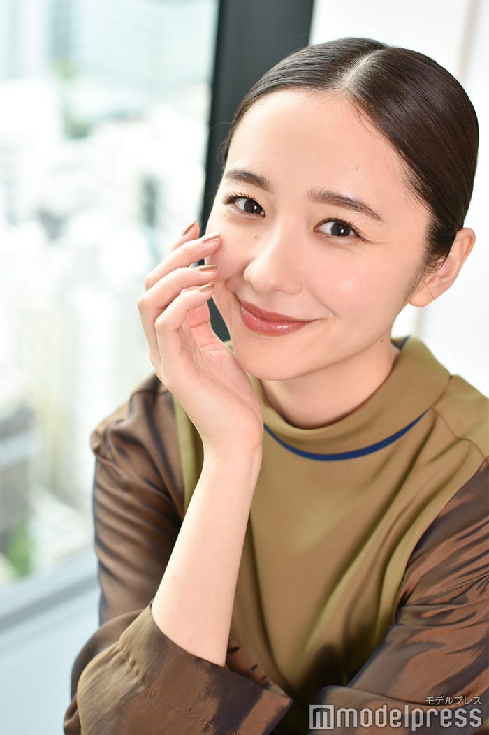 堀田真由(C)モデルプレス