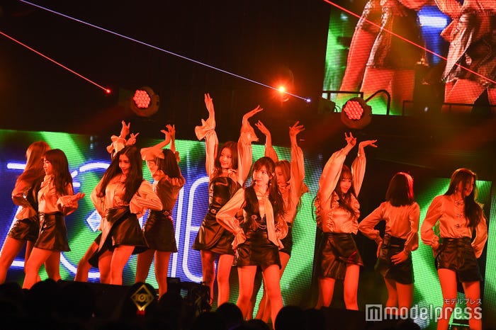 IZ*ONE (C)モデルプレス