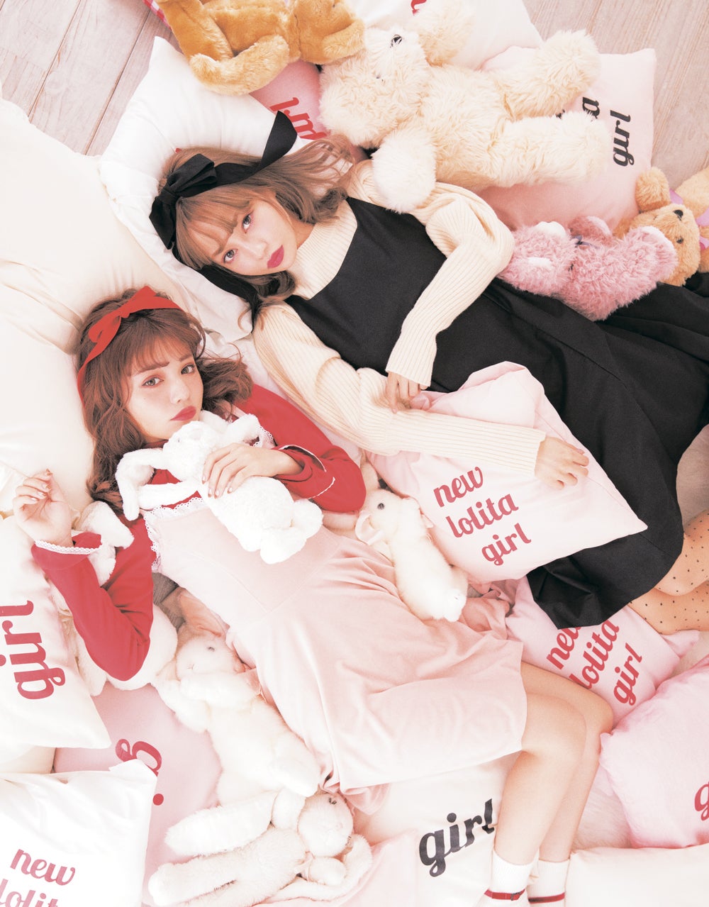 左： ：吉木千沙都 右：中村里砂（画像提供：徳間書店）