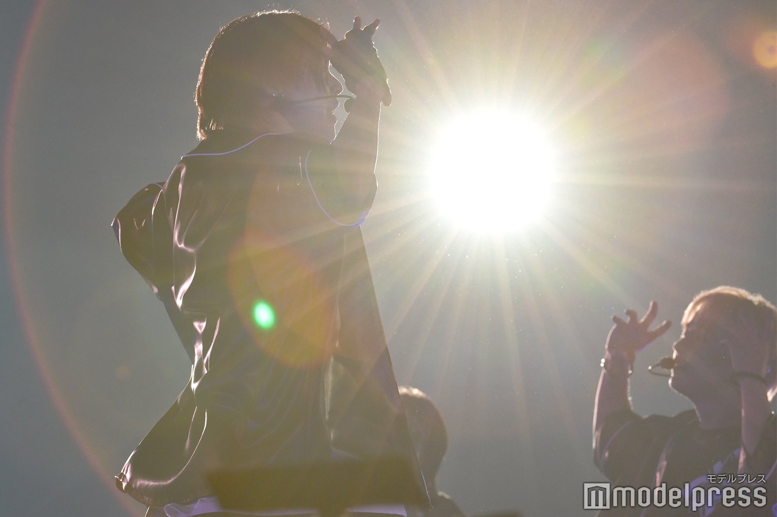 「BEAT AX」&TEAM（C）モデルプレス