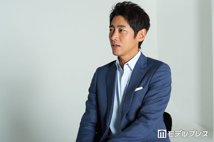 傑作ミステリードラマ主演の小泉孝太郎を直撃 女性も魅了する作品の秘密とは 眼の壁 インタビュー モデルプレス 傑作ミステリードラマ主演の小泉孝太郎を直撃 女性も魅了する作品の秘密とは 眼の壁 インタビュー モデルプレス