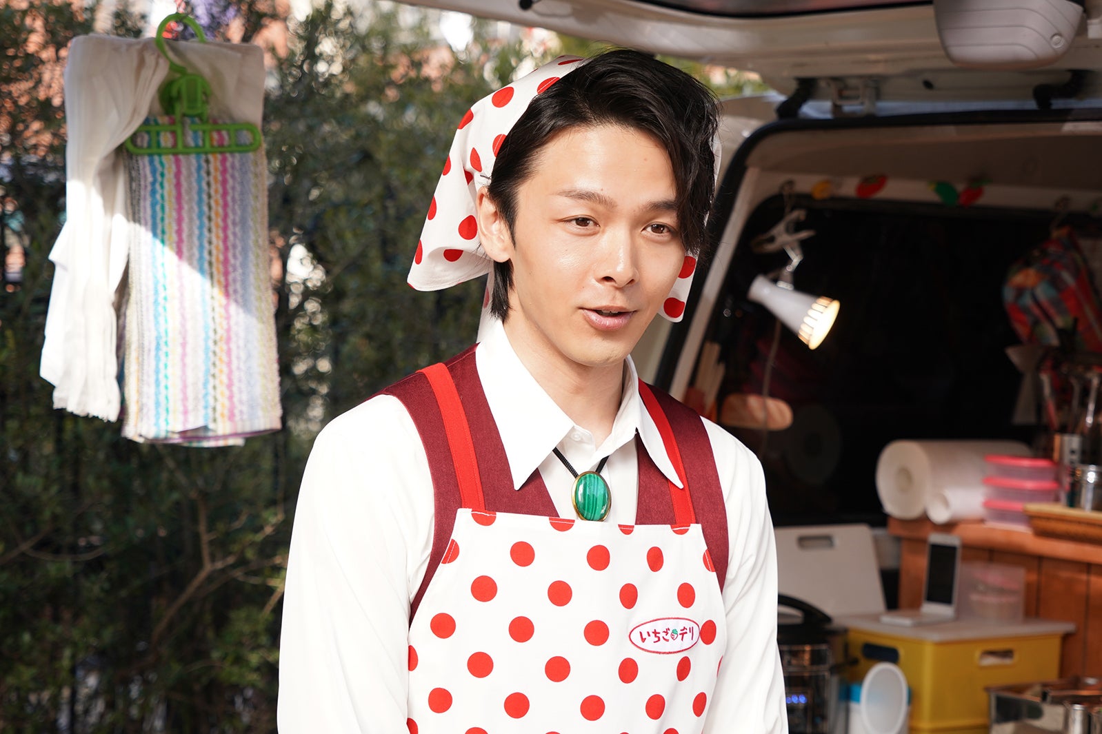 中村倫也／原作「美食探偵－明智五郎－」東村アキコ（集英社「ココハナ」連載）（C）東村アキコ／集英社