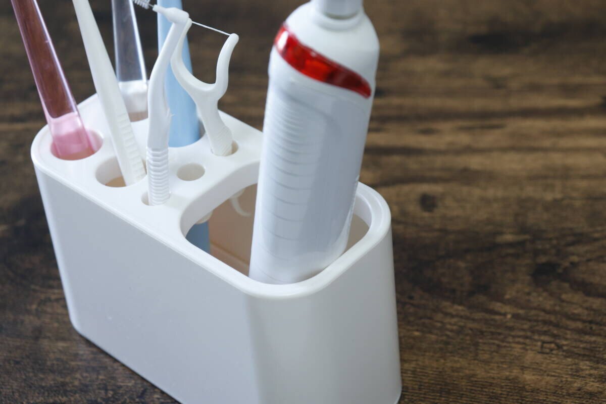 ダイソーの歯ブラシスタンドの使用例