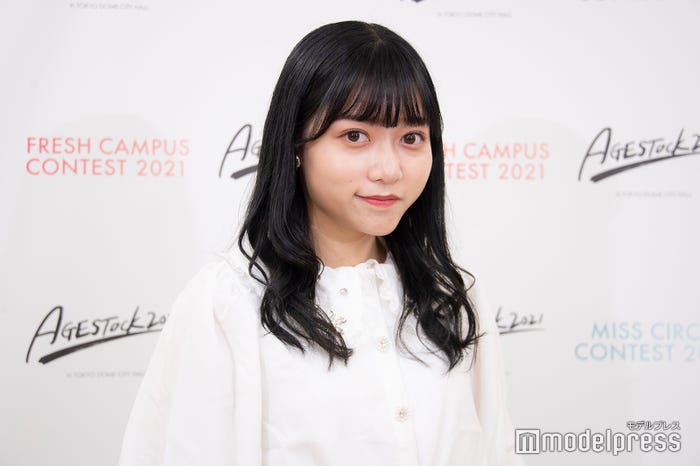 長谷川莉来(C)モデルプレス