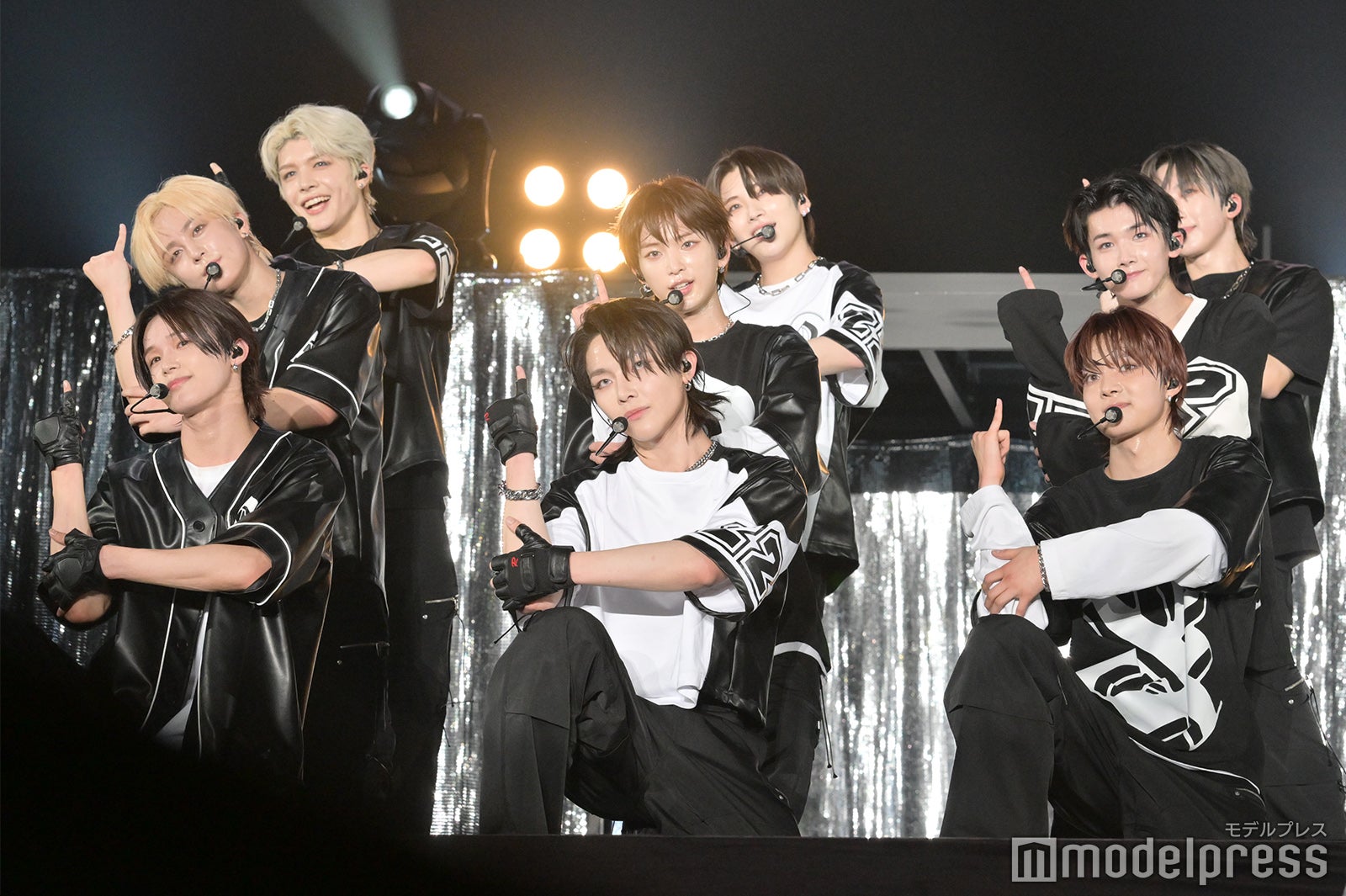 &TEAM、360度楽しめる“誰も置いていかない”ステージ 2024年挑戦したいことも宣言＜「BEAT AX」ライブレポ＆セットリスト＞