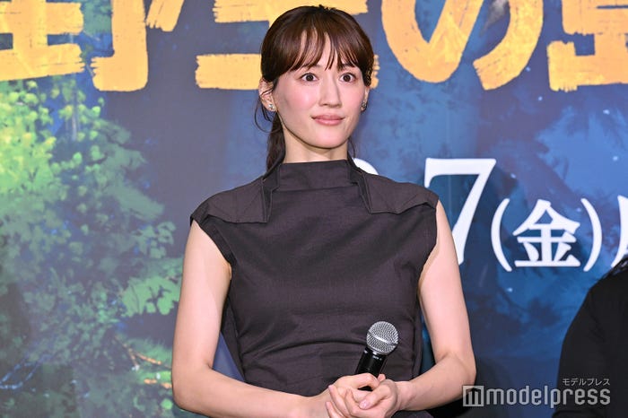 綾瀬はるか(C)モデルプレス