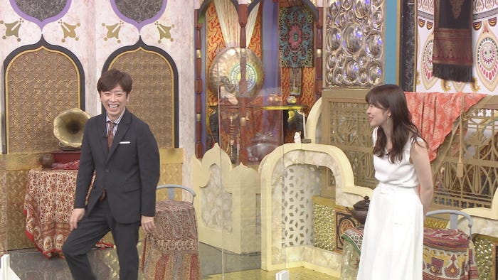 後藤輝基、指原莉乃(C)日本テレビ