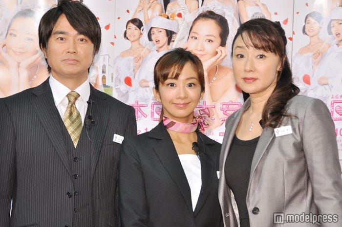 「本日は大安なり」出演陣(左から)石黒賢、優香、浅野ゆう子