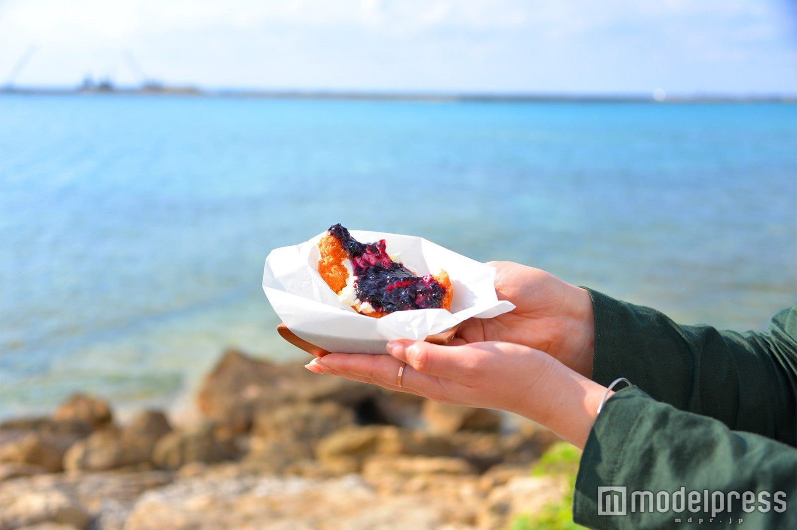 アンダギー&クラッツ＆アイス（C）モデルプレス