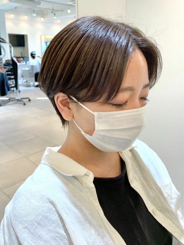 暗めアッシュベージュのヘアカタログ 透明感抜群のおすすめスタイルまとめ モデルプレス