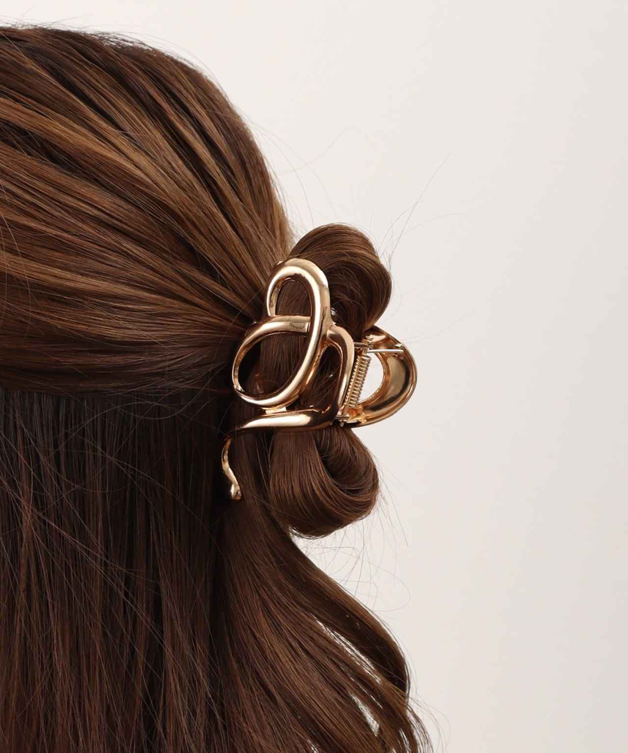 3COINSの新作キターッ！ 330円で大人がこなれる「最旬ヘアアクセ」