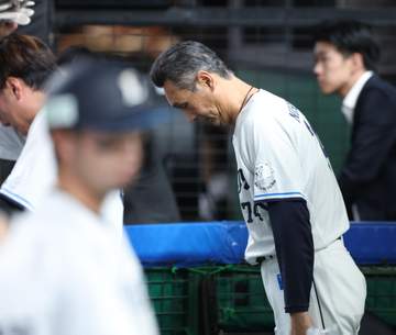 西武敗退でナイン呆然 初戦勝利も痛恨の2連敗でファイナルS進出ならず 本拠地大応援も打線が沈黙