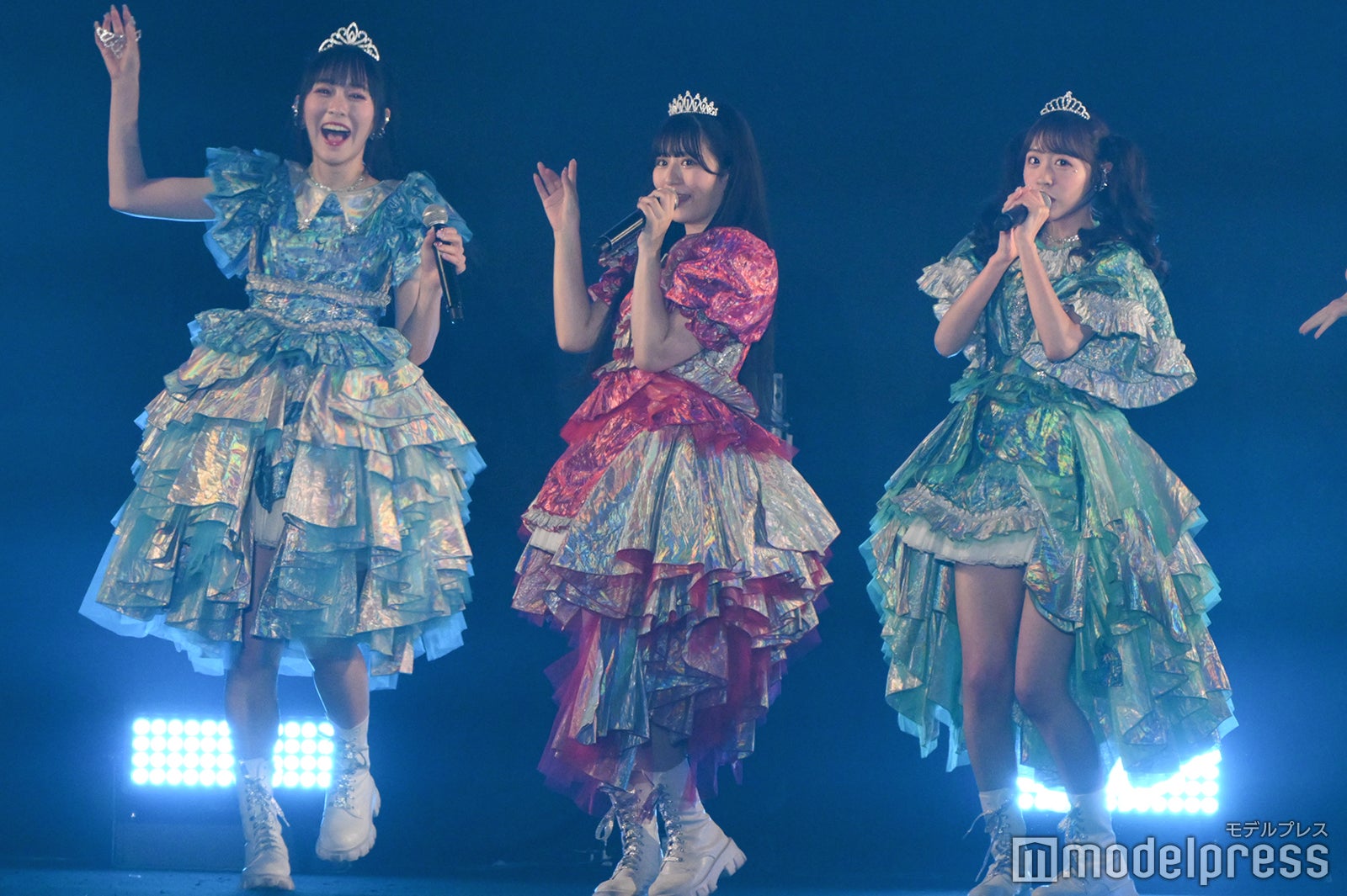 FRUITS ZIPPER（C）モデルプレス