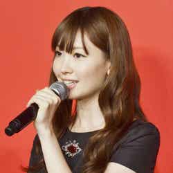 意外な美容法を告白した小嶋陽菜