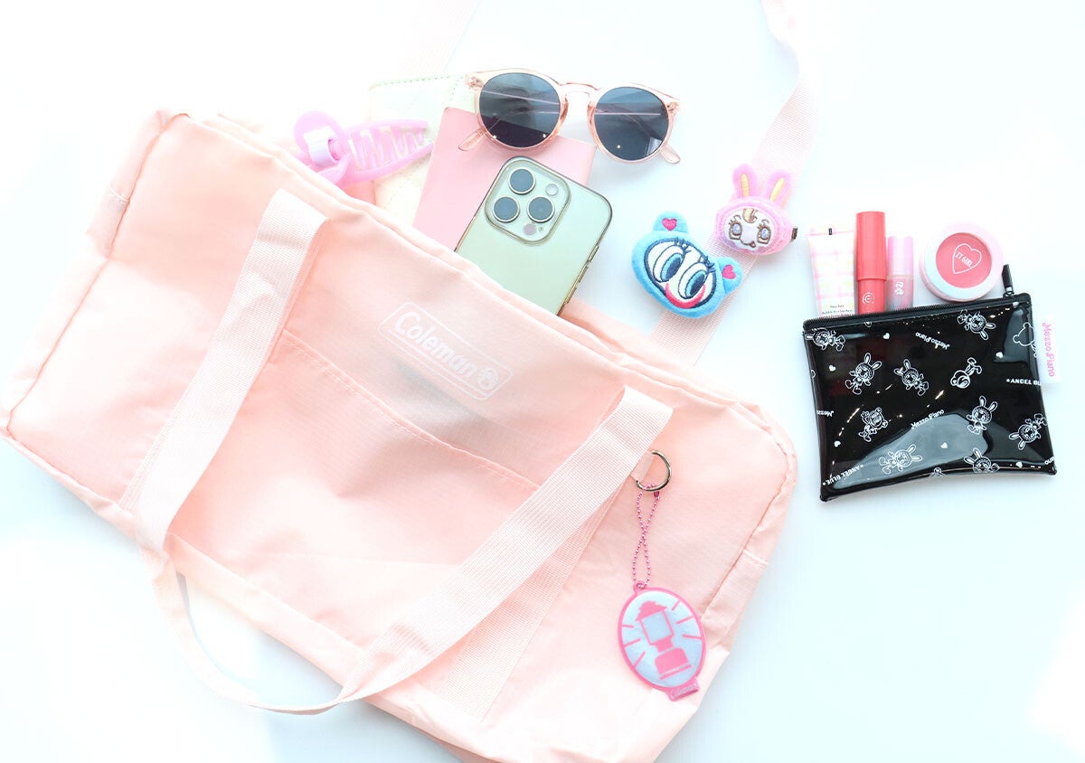 sweet4月号付録が豪華コラボで2冊買い！コールマン大容量バッグ＆平成レトロキャラグッズ