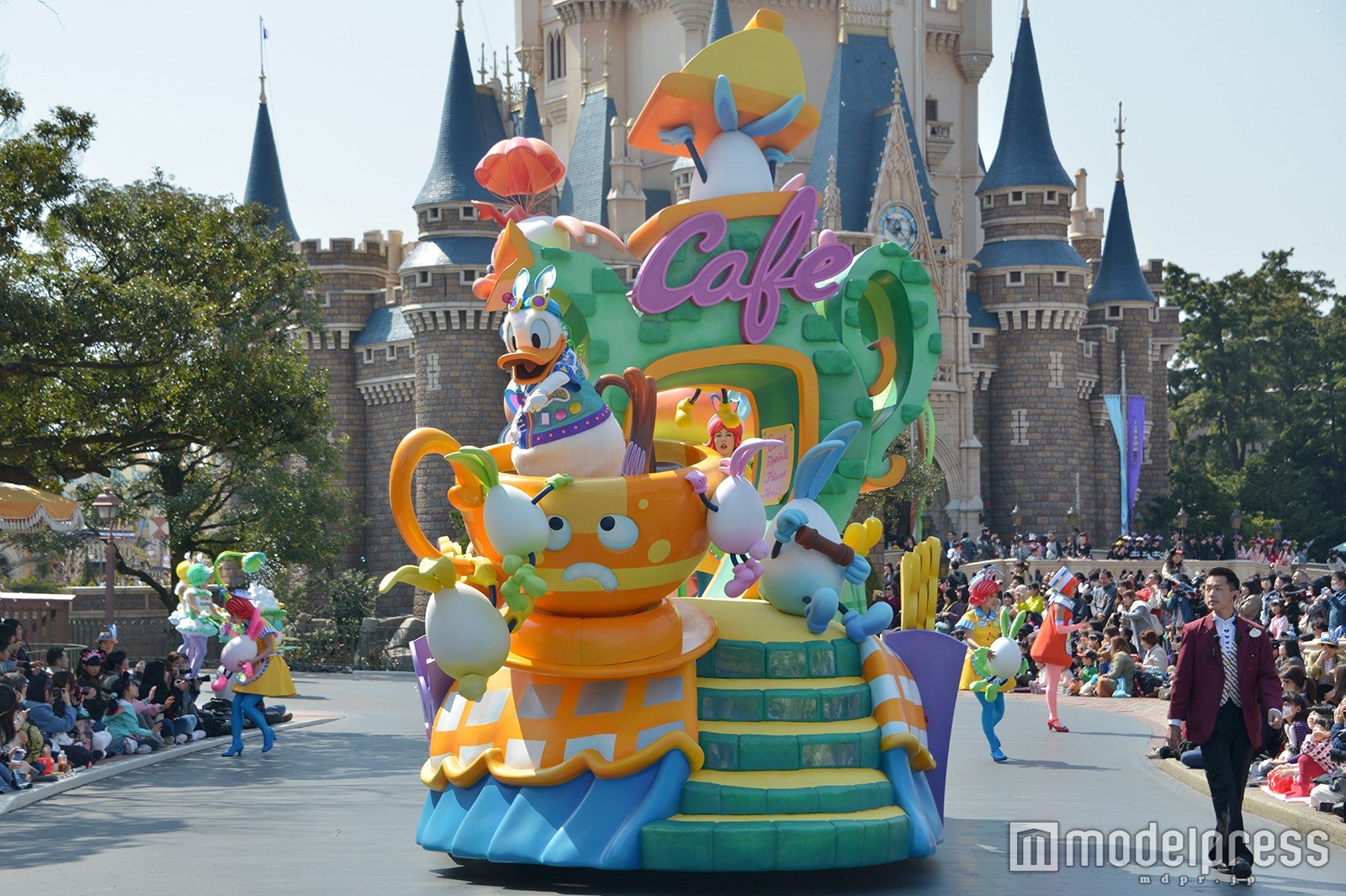 新パレード「うさたま大脱走！」（C）モデルプレス