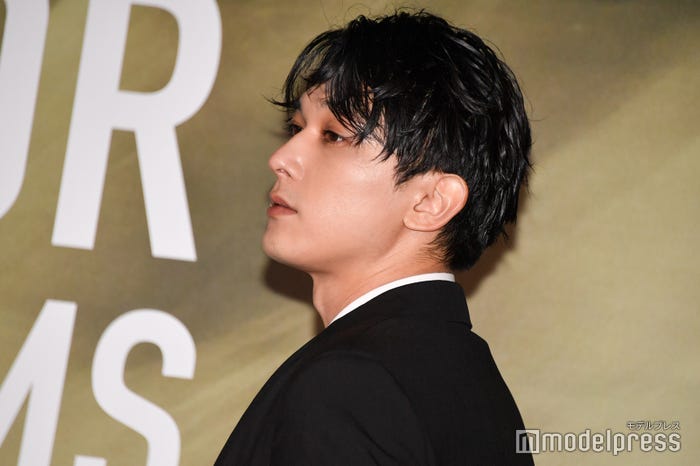 吉沢亮(C)モデルプレス