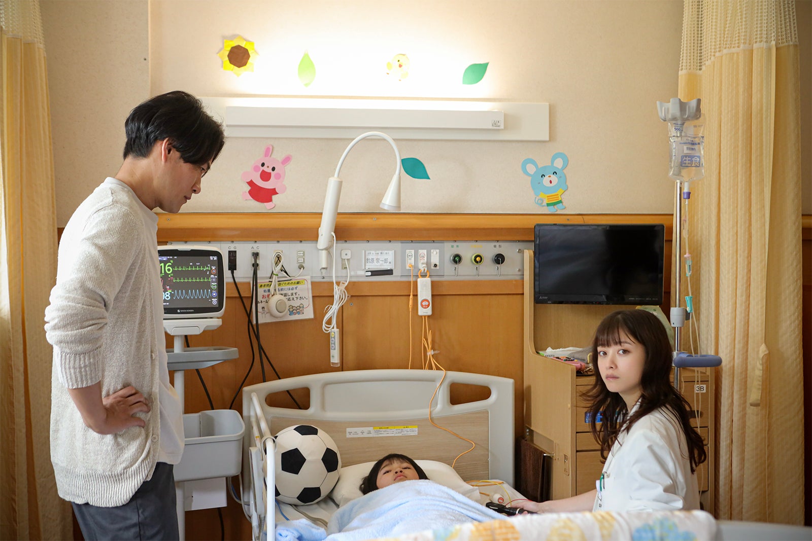 橋本環奈「天久鷹央の推理カルテ」最終話（C）テレビ朝日