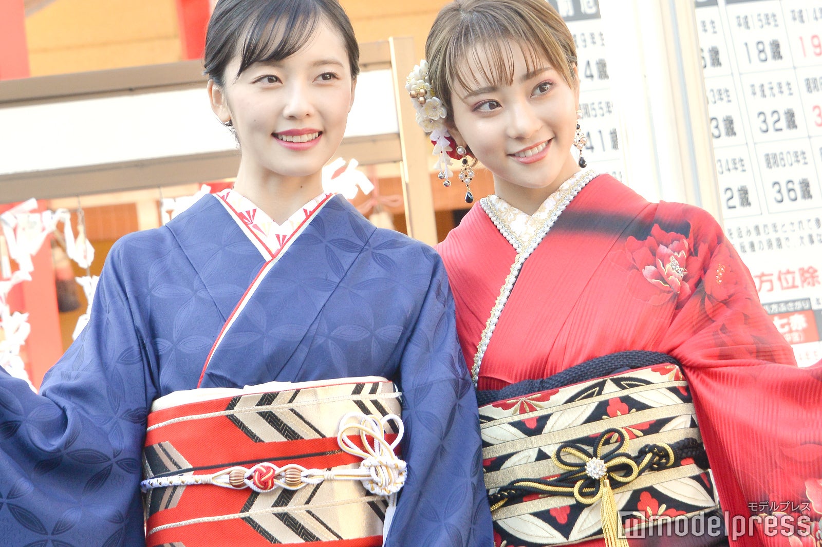 （左から）加藤小夏、安田愛里（C）モデルプレス