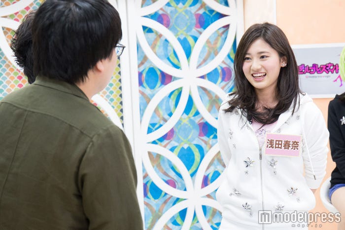 浅田春奈 (C)モデルプレス