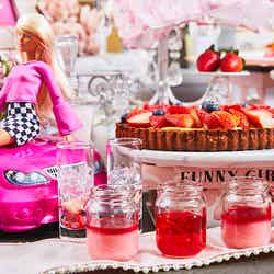 ストロベリーホリック~バービー×いちごコレクション~/画像提供:ザ ストリングス 表参道