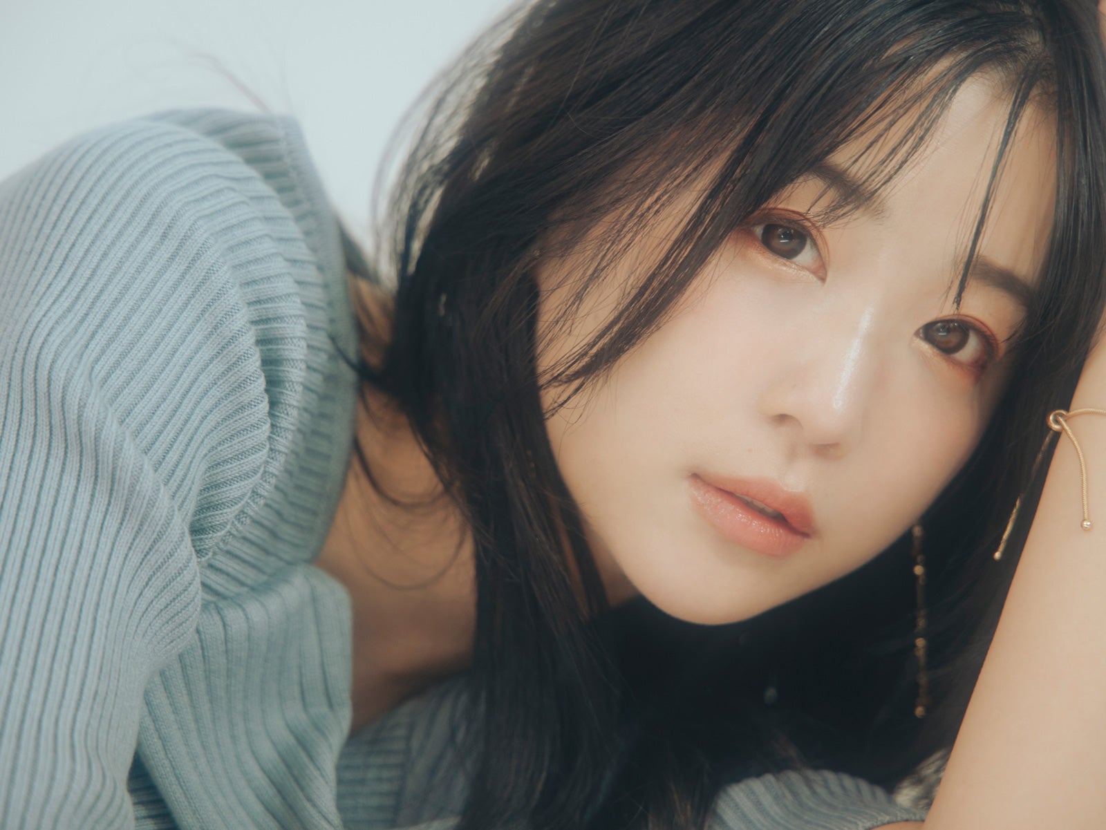 「バチェラー4」休井美郷、ファッション誌デビュー “あざとかわいい”を掘り下げる