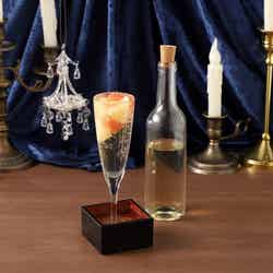 こぼしスパークリング 〜ロゼワイン風〜税込1,090円(C)青山剛昌/小学館・読売テレビ・TMS 1996