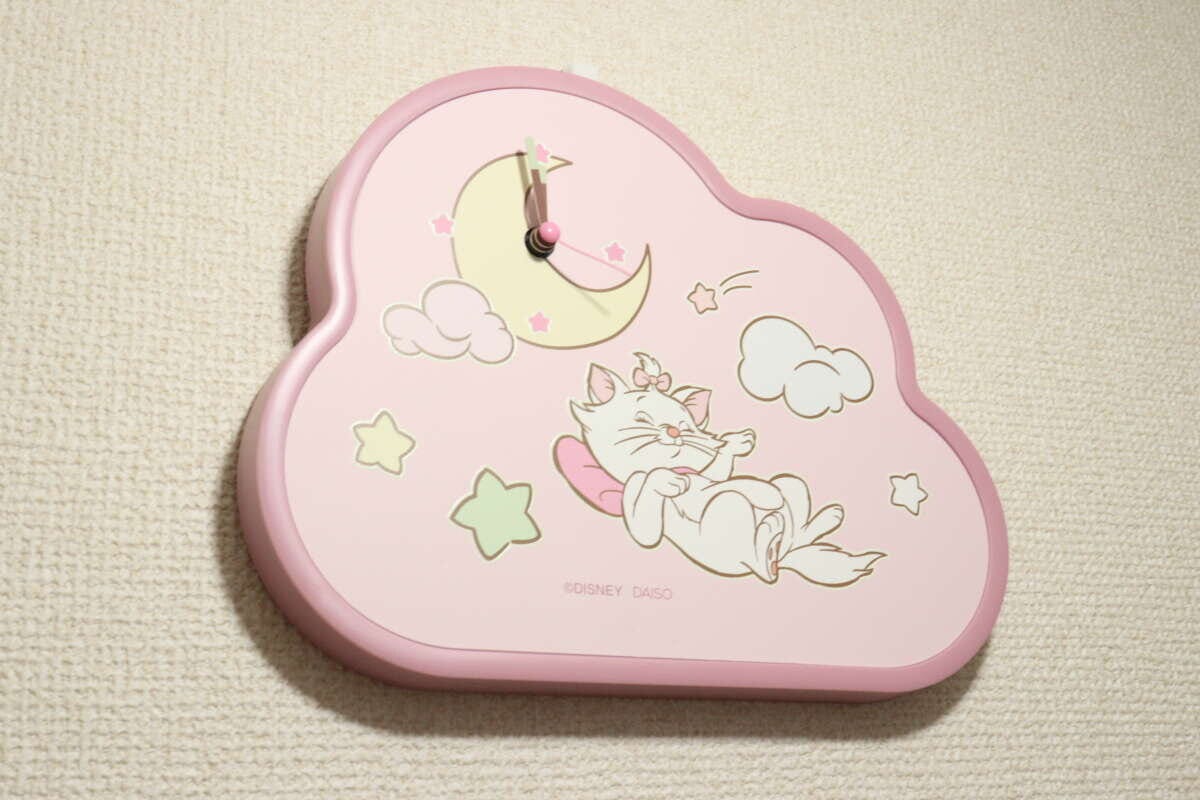 ダイカット置き掛け兼用時計(ディズニーマリー)DC9 壁掛け ダイカット置き掛け兼用時計(ディズニーマリー)DC9 壁掛け