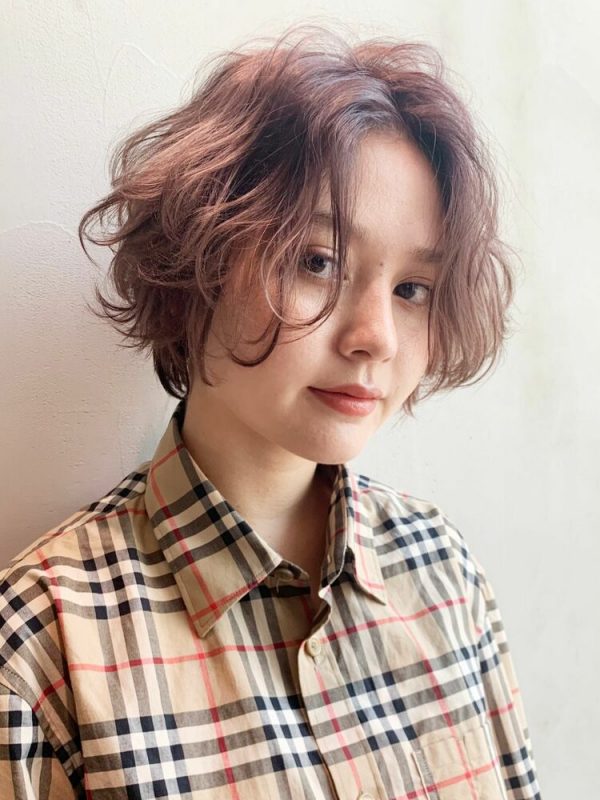 伸ばしかけの前髪アレンジ12選 中途半端な長さでも大人っぽくセットするには モデルプレス 伸ばしかけの前髪アレンジ12選 中途半端な長さでも大人っぽくセットするには モデルプレス